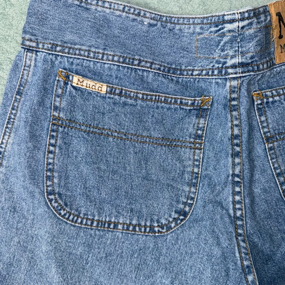 Mudd Womens Blue Jean Shorts Size 13 Zip closure Mom Y2k 3